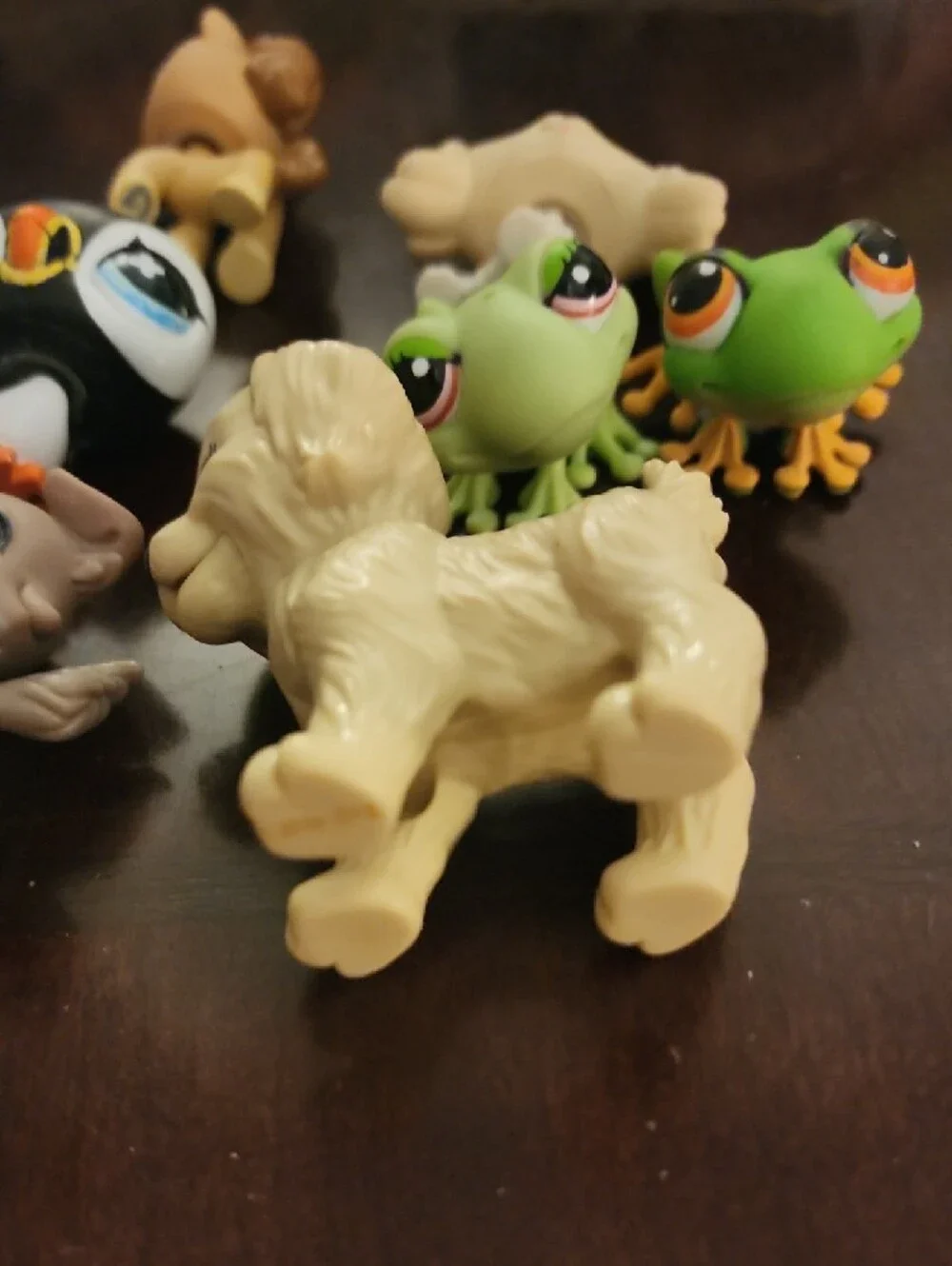 Littlest Pet Shop Assorted Mini Figures - Cream, Green, Tan - Picture 3 of 5